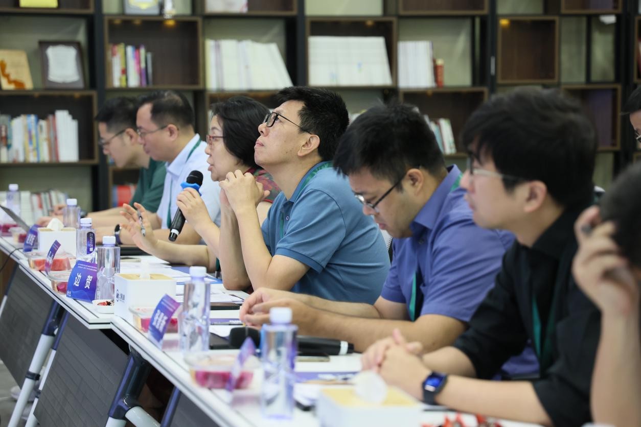 第三届中国·绍兴“万亩千亿”大赛智能制造专项赛海外分站赛成功举办