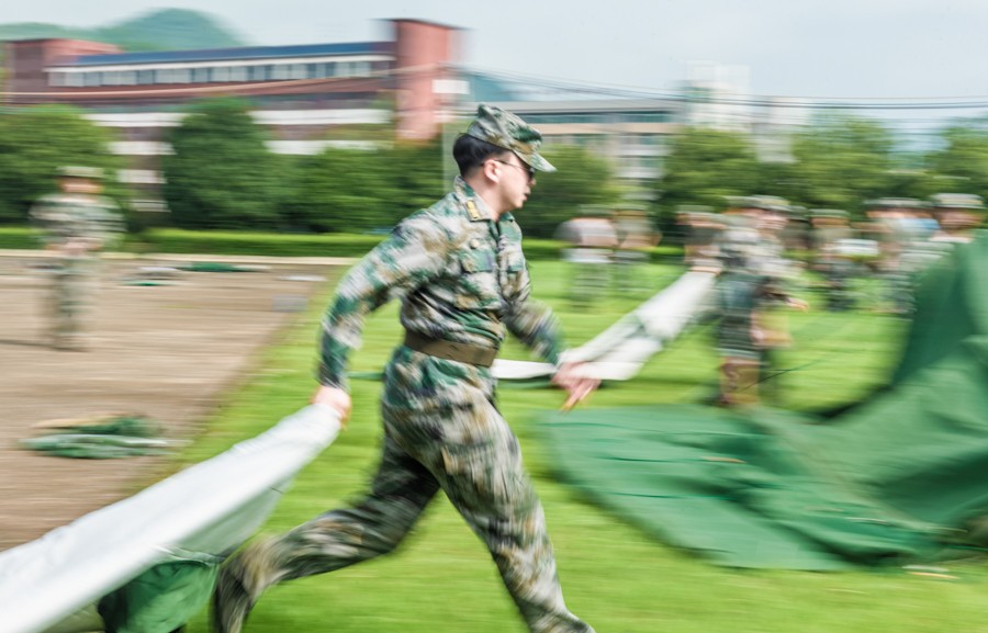 广东连平：战高温  民兵砺兵忙