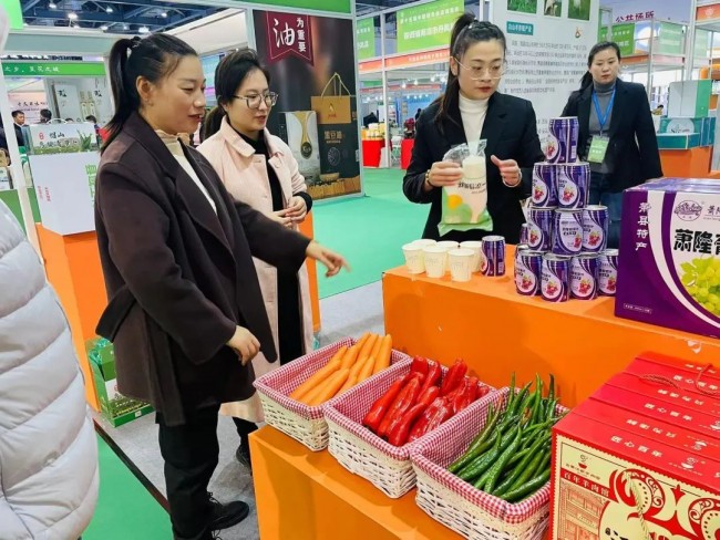 高邮市电子商务公共服务中心亮相第十五届中国绿色食品博览会！(图8)