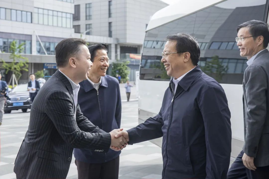 上海市长调研澳康达：立足上海辐射长三角，引领二手车行业焕新升级