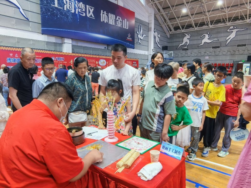 第四届市民运动会全民参与，金山首届“济德杯”八段锦交流赛启动