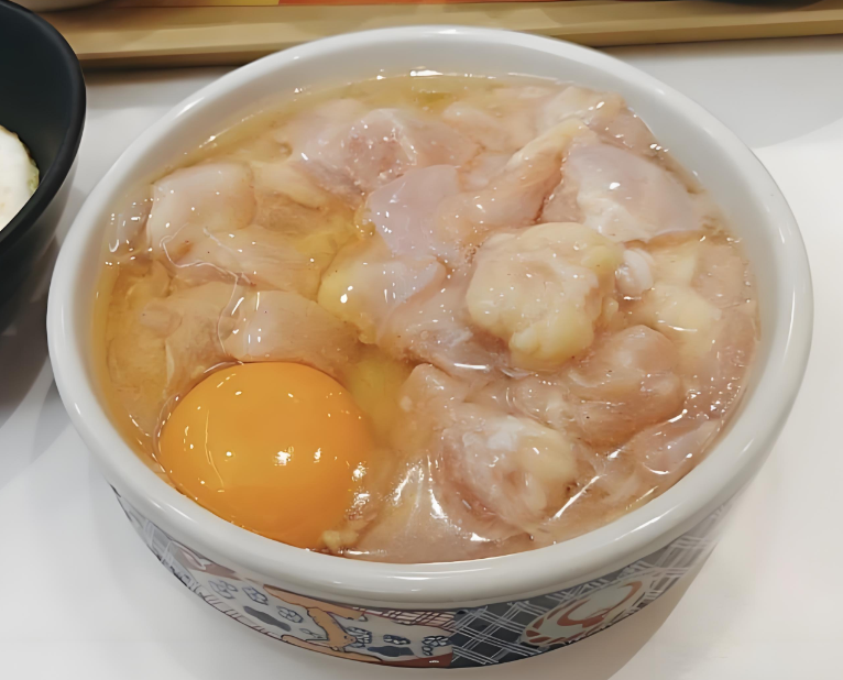 吉野家小火锅变身拌饭，更多吃法等你解锁